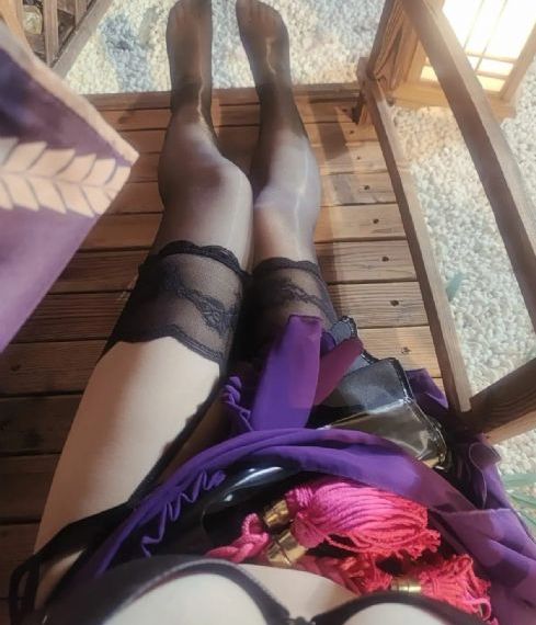 不扣扣的女孩_免费手机在线看片
