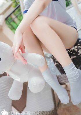 第一次爱的人免费看完整版_超清高清电影在线